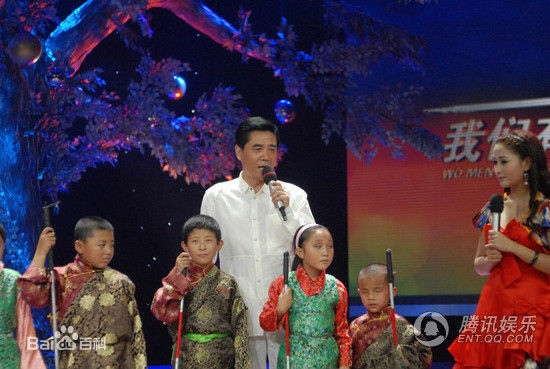 陈宝国出席活动性感图片图集