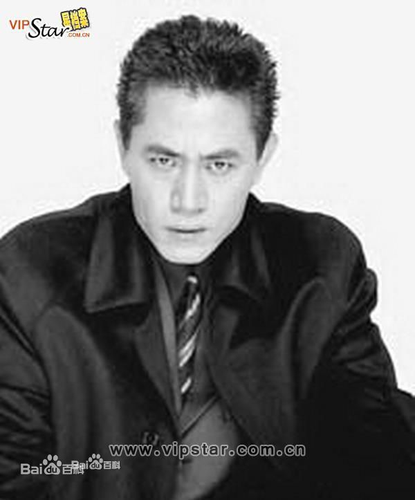 陈宝国图册生活照