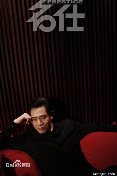 陈宝国图册生活照