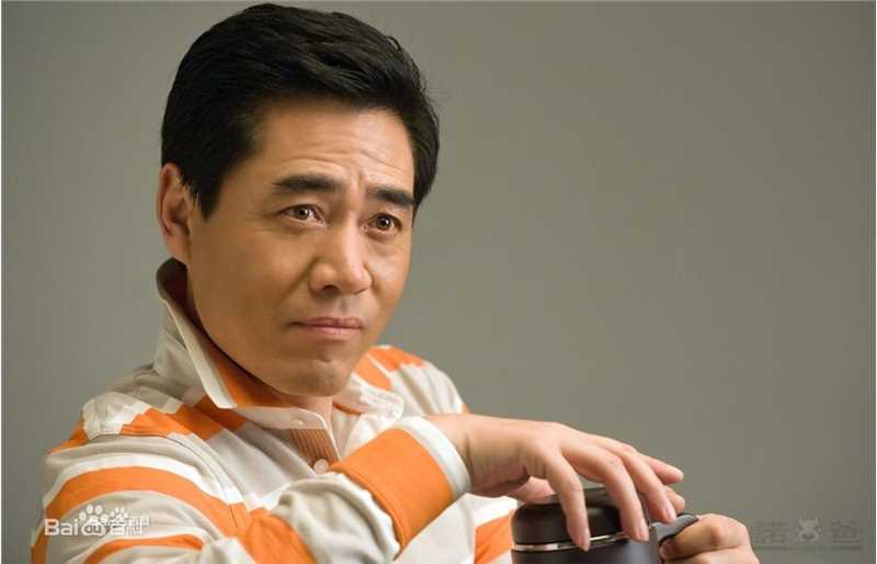 陈宝国图册生活照