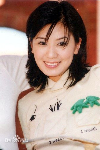 贾静雯(Alyssa Chia)生活照性感图片图集