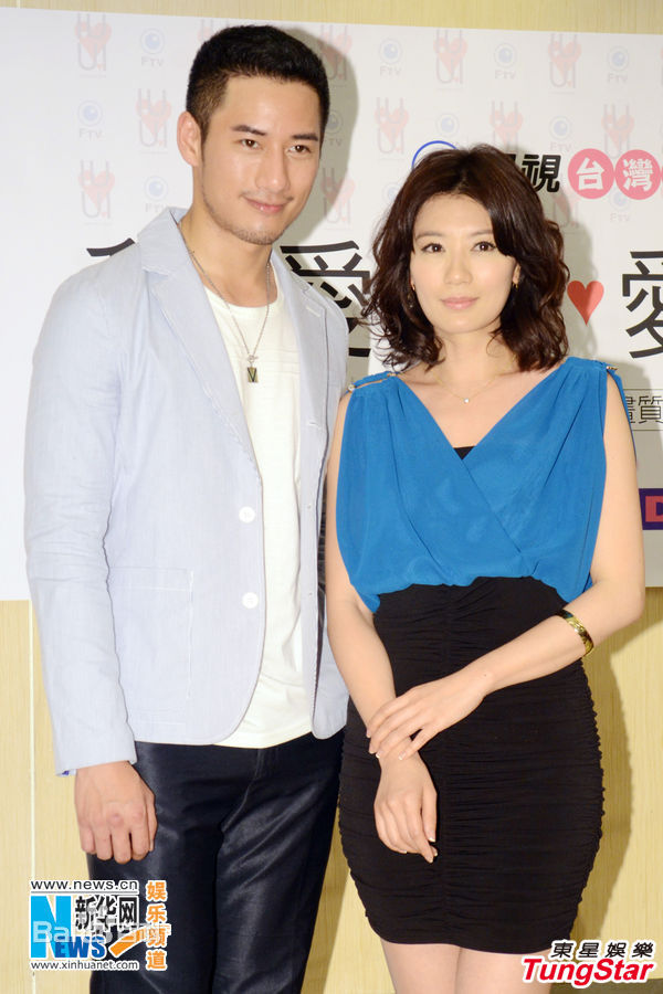 贾静雯(Alyssa Chia)参加活动壁纸壁纸