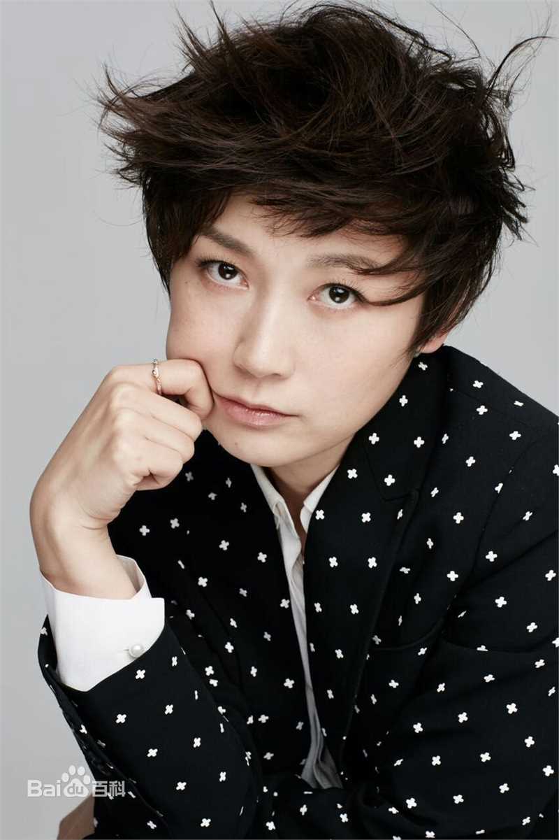 代乐乐时装照素颜照相册