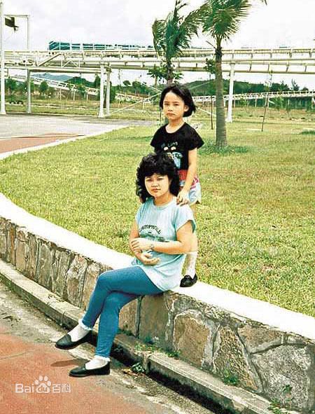 钟欣潼(GillianChung) 童年照片壁纸壁纸