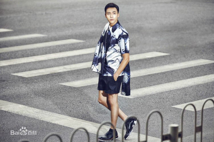 陈伟霆(William Chan)在《街拍时刻》中的