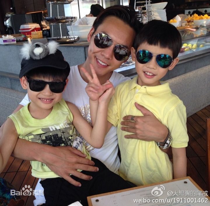 陈伟霆(William Chan)生活照壁纸壁纸