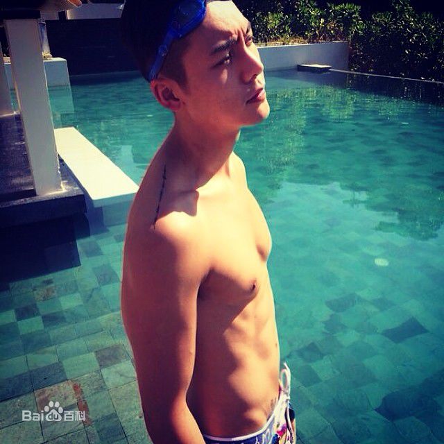 陈伟霆(William Chan)生活照壁纸壁纸