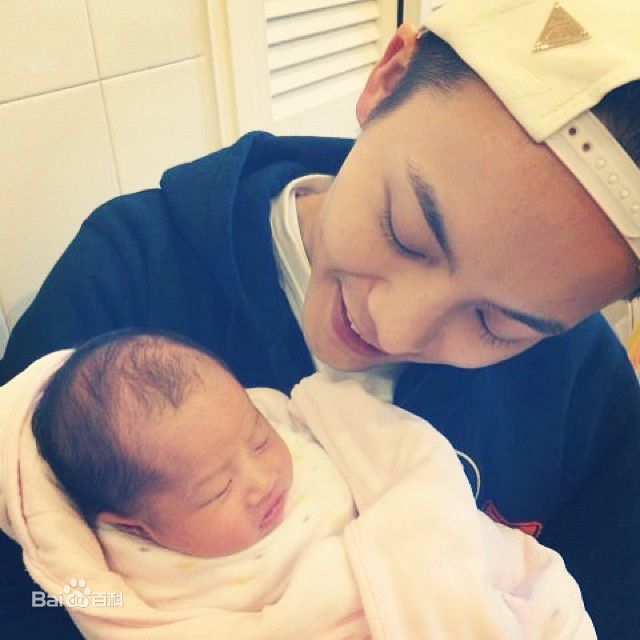 陈伟霆(William Chan)生活照壁纸壁纸