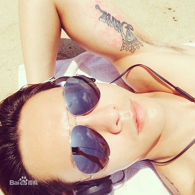 陈伟霆(William Chan)生活照壁纸壁纸