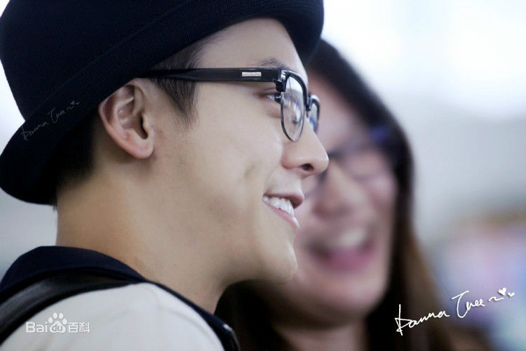 陈伟霆(William Chan)生活照壁纸壁纸