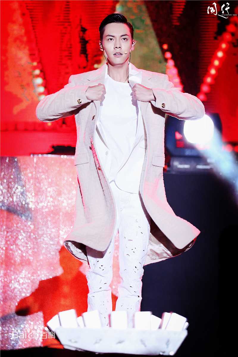 陈伟霆(William Chan)演唱会图集图片图集