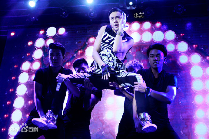 陈伟霆(William Chan)演唱会图集图片图集