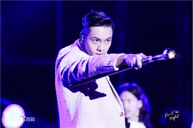 陈伟霆(William Chan)演唱会图集图片图集