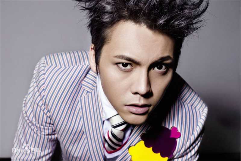 最全陈伟霆(William Chan)在《WOW》中的壁纸