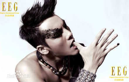 最优质陈伟霆(William Chan)在《Heads or Tails》中的相册