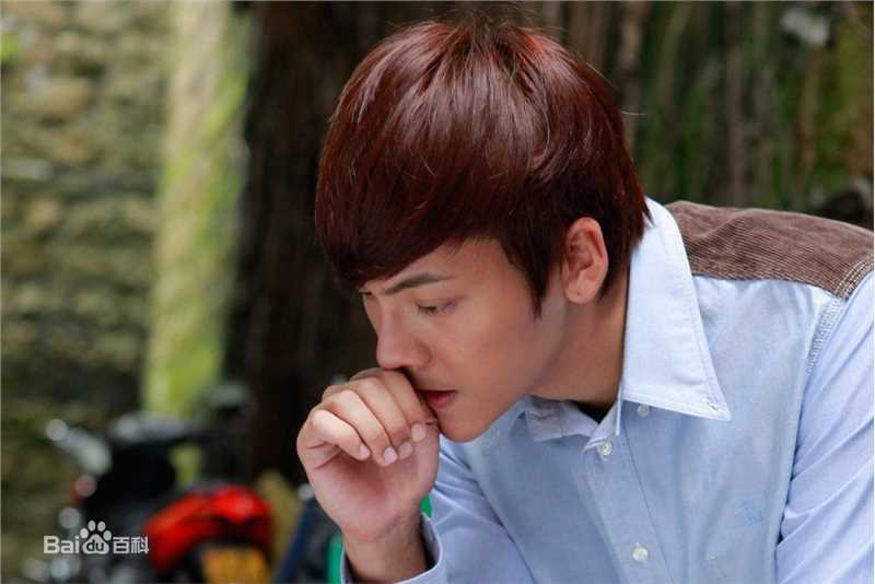 最优质陈伟霆(William Chan)在《Pop It Up》中的相册