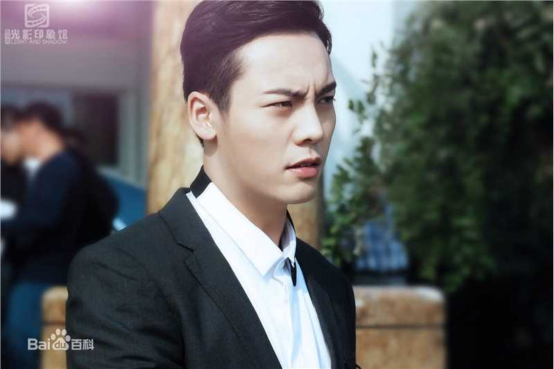 陈伟霆(William Chan)在《缘来幸福》何瀚中的