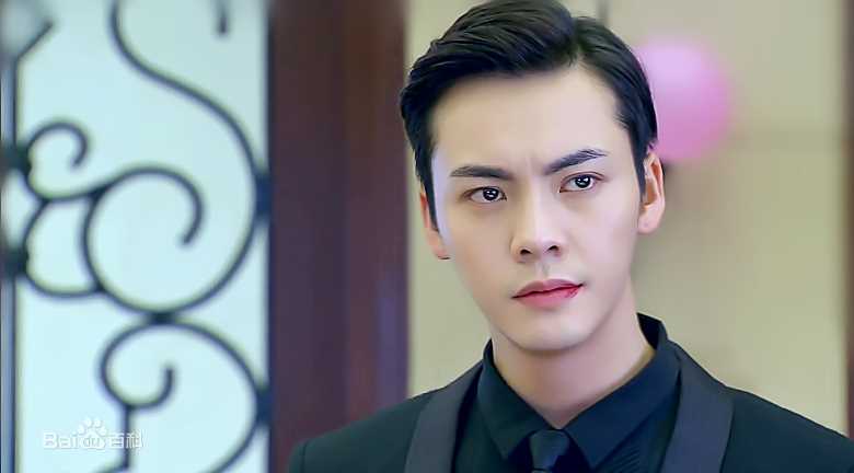 陈伟霆(William Chan)在《缘来幸福》何瀚中的