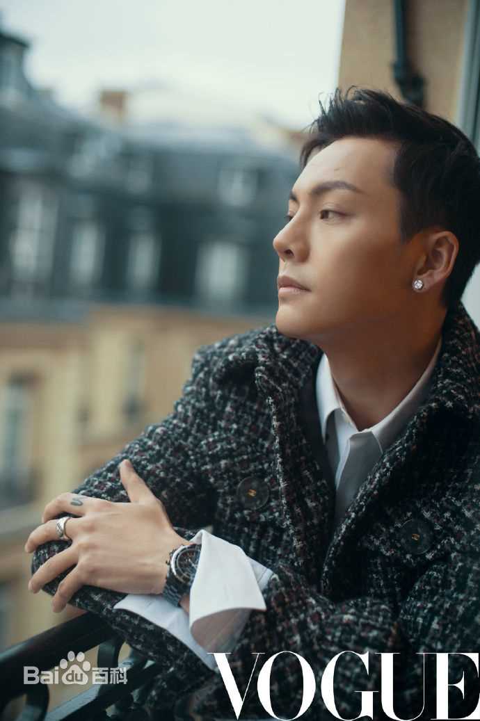 高清陈伟霆(William Chan)在《Vogue服饰与美容》中的图集