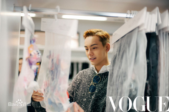 高清陈伟霆(William Chan)在《Vogue服饰与美容》中的图集