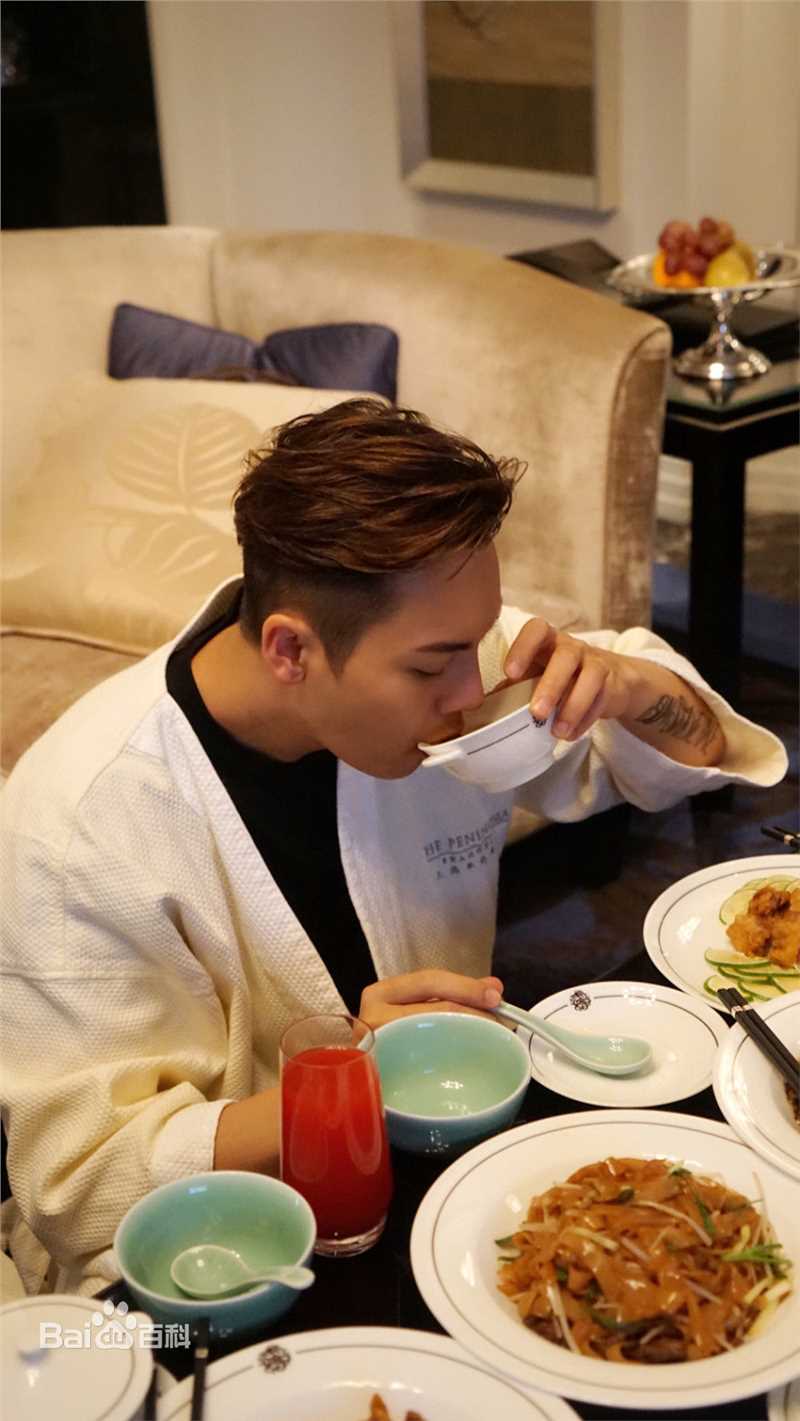 陈伟霆(William Chan)精选休闲图册