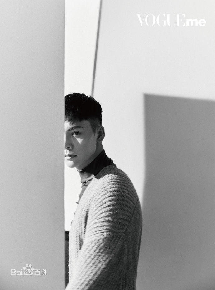最新陈伟霆(William Chan)在《VogueMe》中的图集