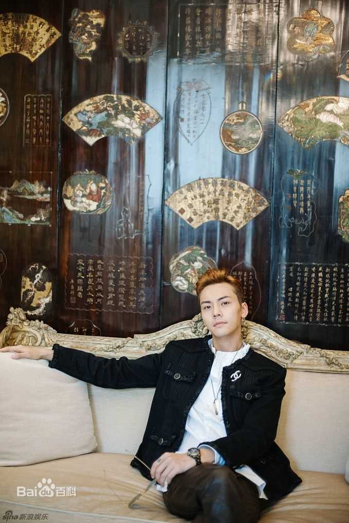 陈伟霆(William Chan)精选巴黎图册