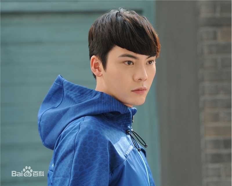 高清陈伟霆(William Chan)在电视剧《因为爱情有幸福》饰苏凯文中的图集