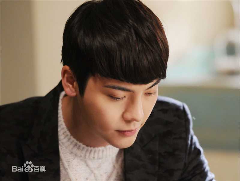 高清陈伟霆(William Chan)在电视剧《因为爱情有幸福》饰苏凯文中的图集