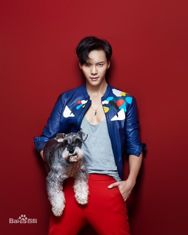 高清陈伟霆(William Chan)在《时尚健康》中的图册