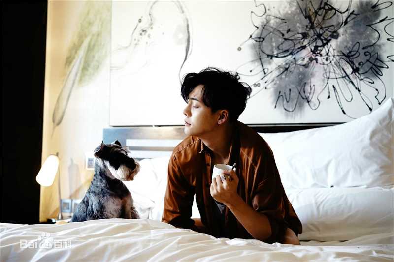 高清陈伟霆(William Chan)在《时尚健康》中的图册