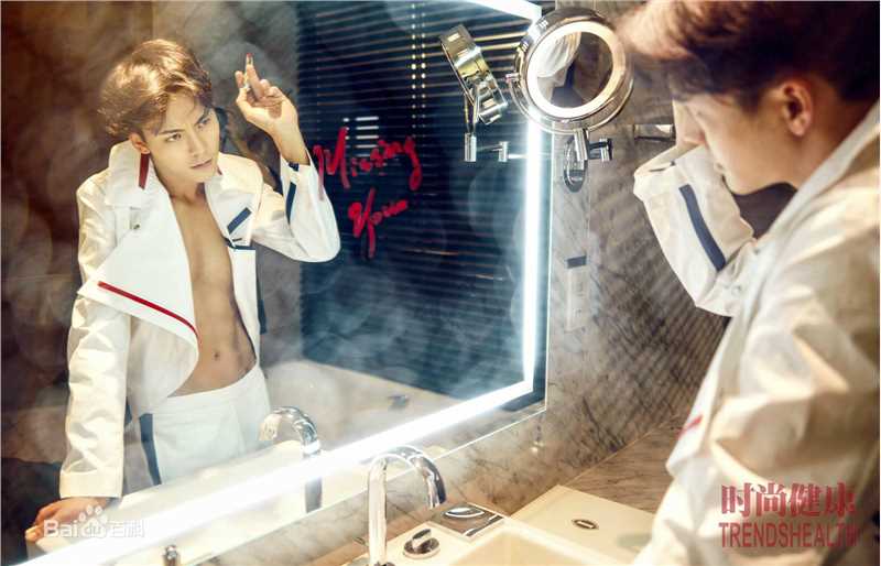 高清陈伟霆(William Chan)在《时尚健康》中的图册