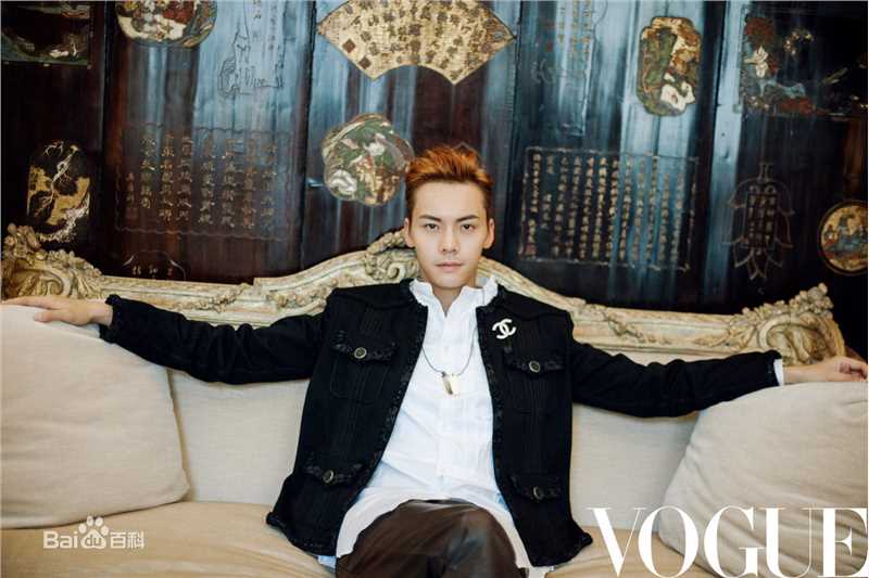 陈伟霆(William Chan)巴黎参观香奈儿公寓图片图集