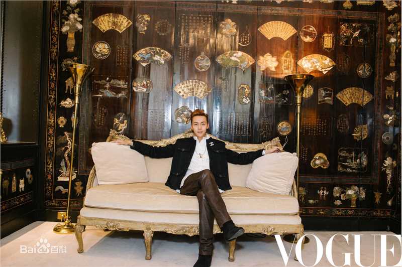 陈伟霆(William Chan)巴黎参观香奈儿公寓图片图集