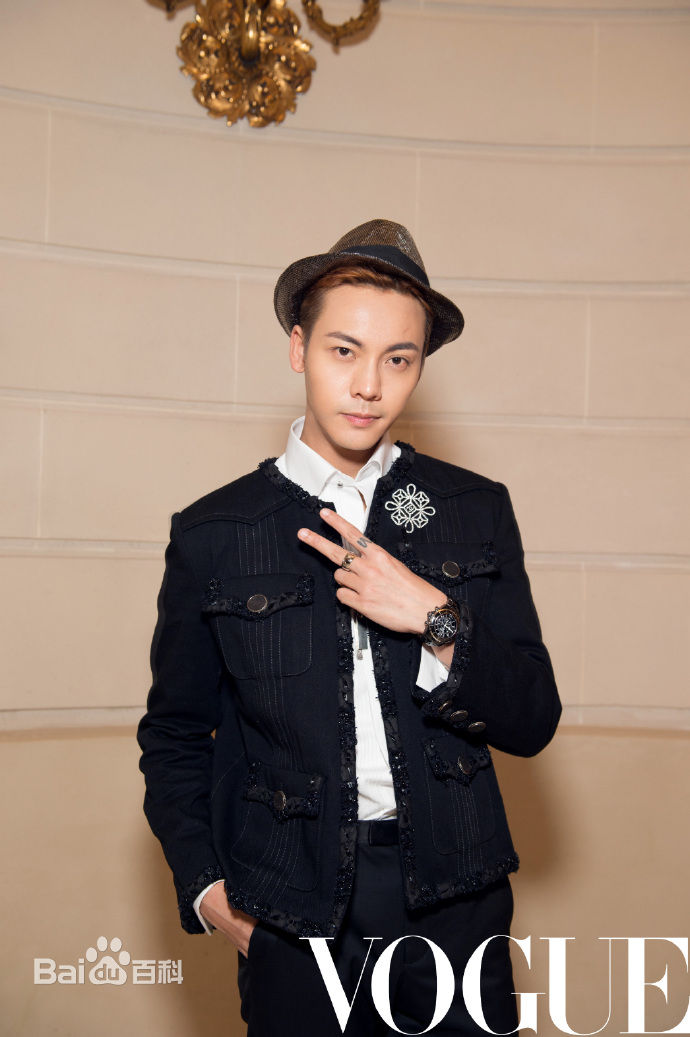 陈伟霆(William Chan)香奈儿巴黎大都会高级手工坊系列发布会素颜照相册