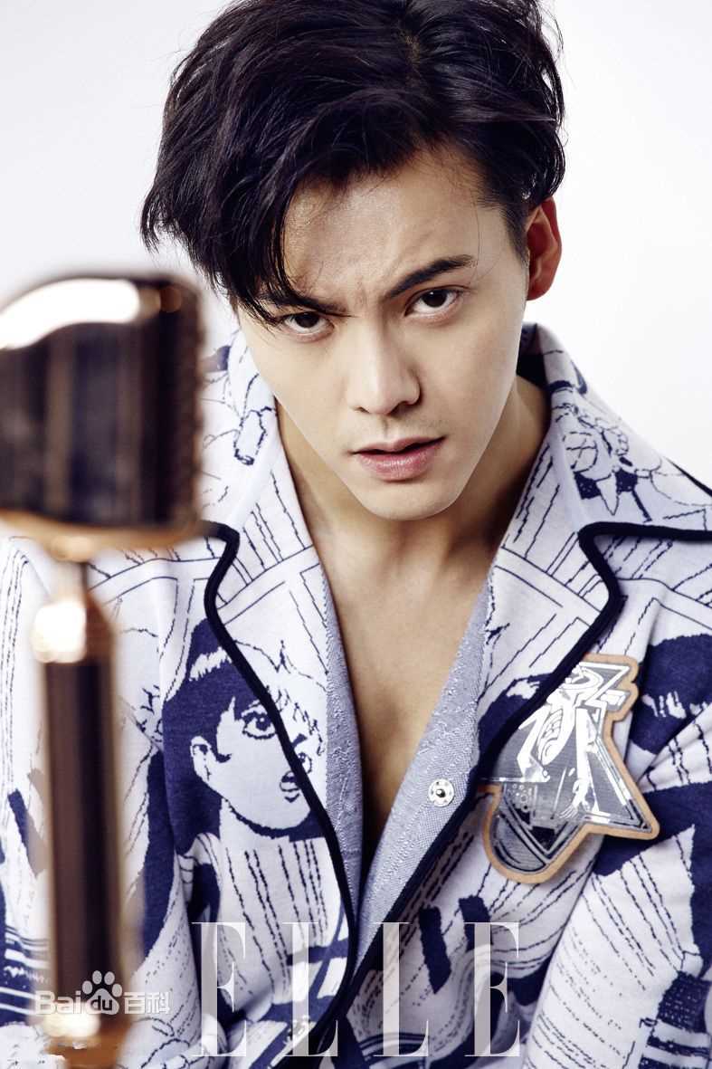 最全陈伟霆(William Chan)在《ELLE》中的相册