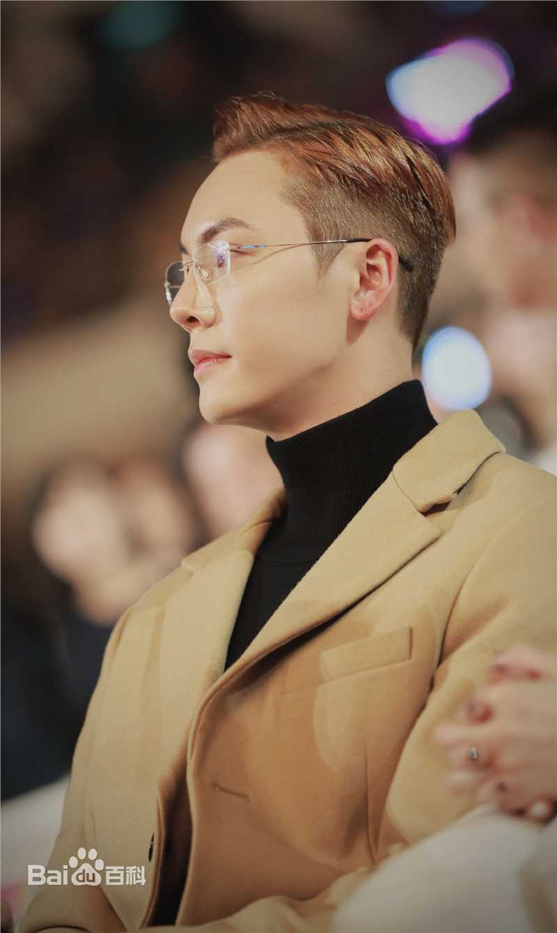 陈伟霆(William Chan)2017爱奇艺尖叫之夜图片图册