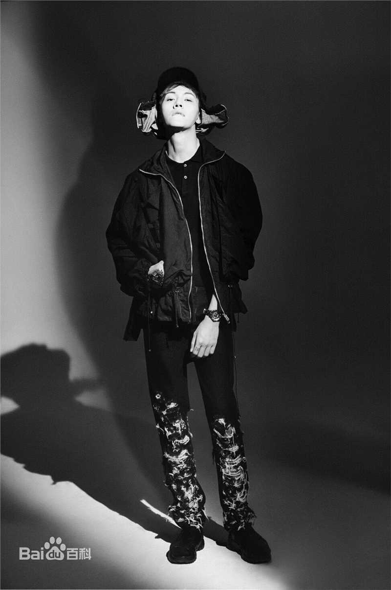 陈伟霆(William Chan)在《嘉人marie claire》中的