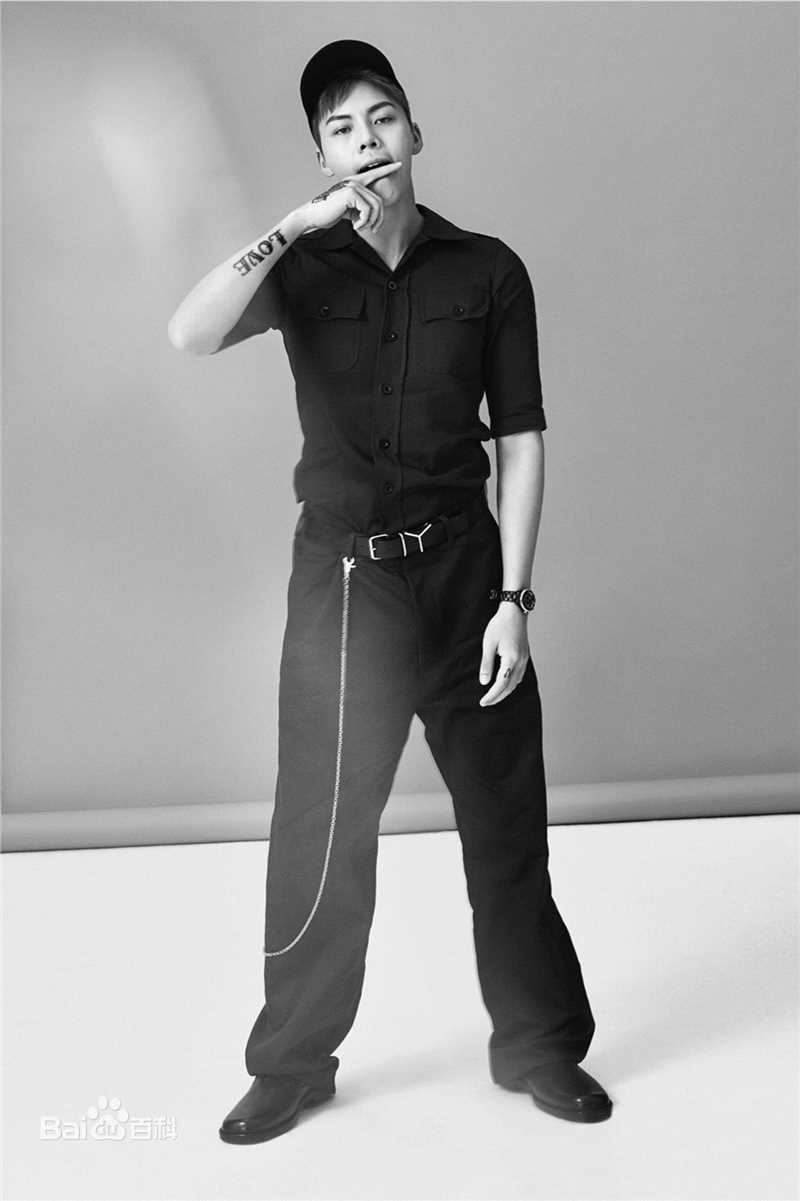 陈伟霆(William Chan)在《嘉人marie claire》中的