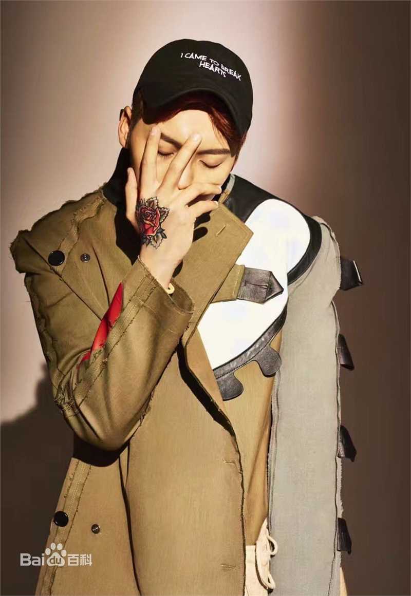 陈伟霆(William Chan)在《嘉人marie claire》中的