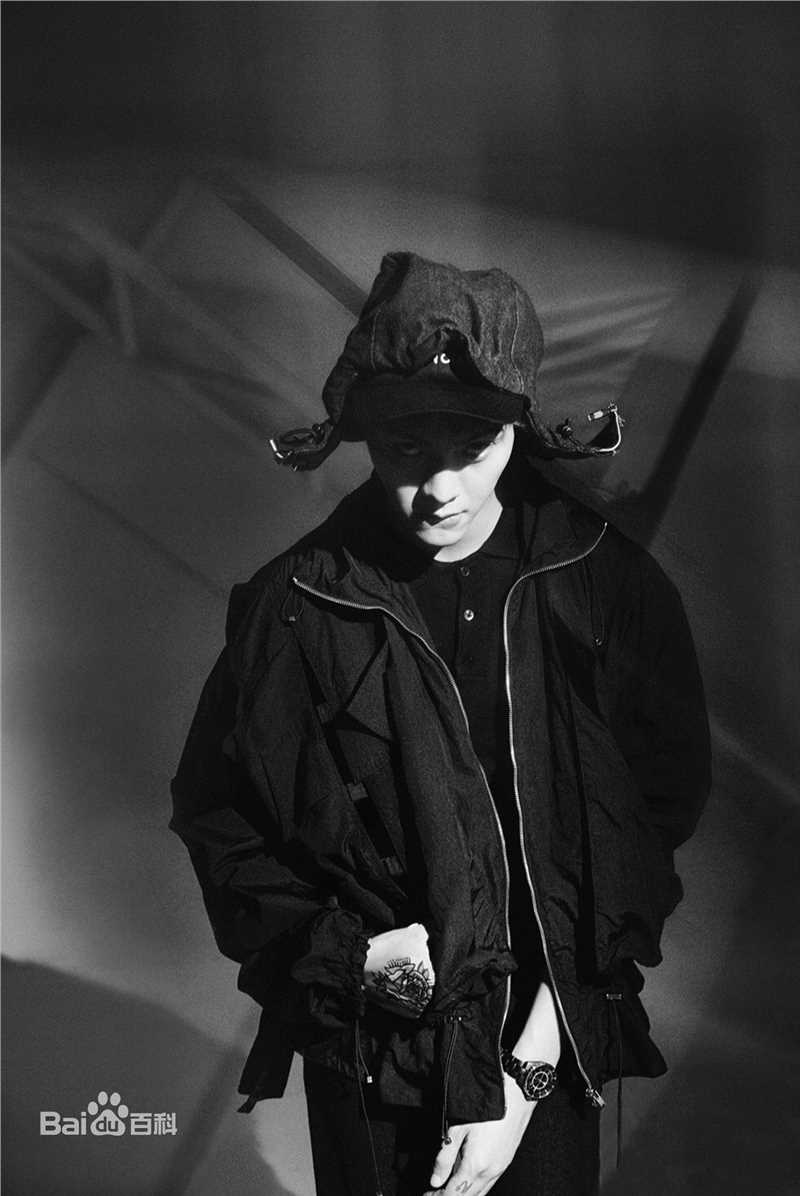 陈伟霆(William Chan)在《嘉人marie claire》中的