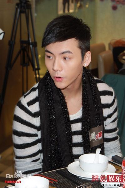 最新陈伟霆(William Chan)精彩图册