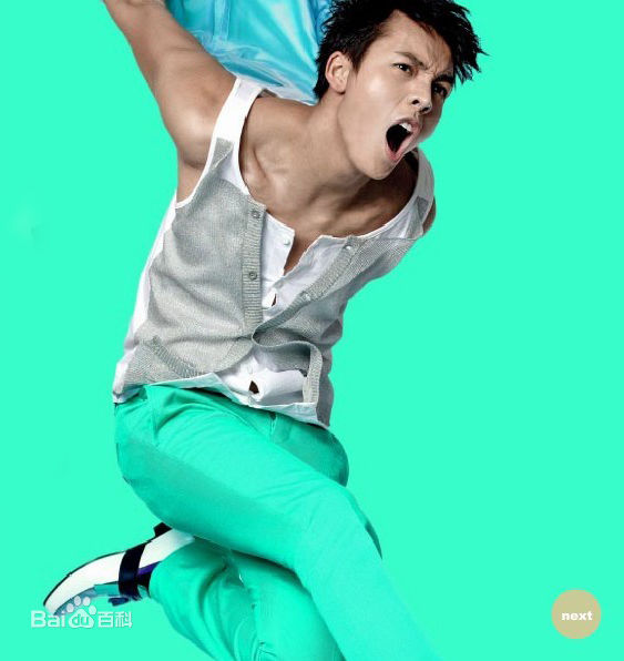 陈伟霆(William Chan)在个人专辑《Warrior》中的