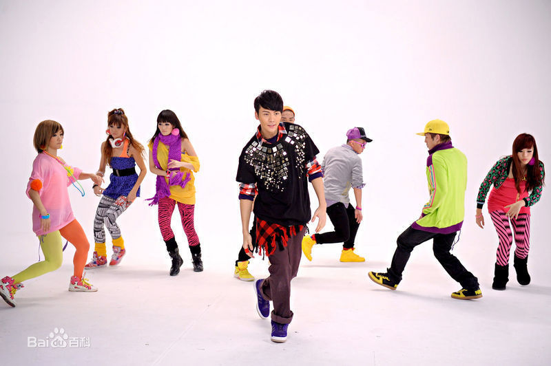 最全陈伟霆(William Chan)在个人专辑《Do You Wanna Dance》中的壁纸