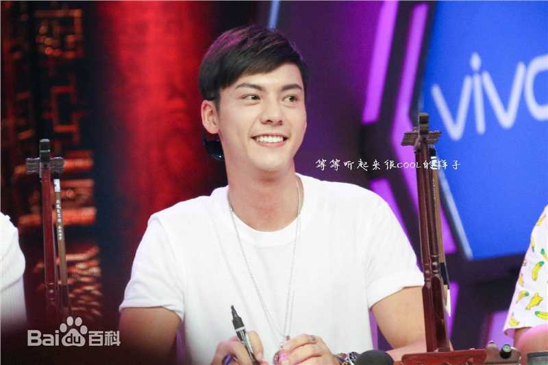最新陈伟霆(William Chan)性感图片