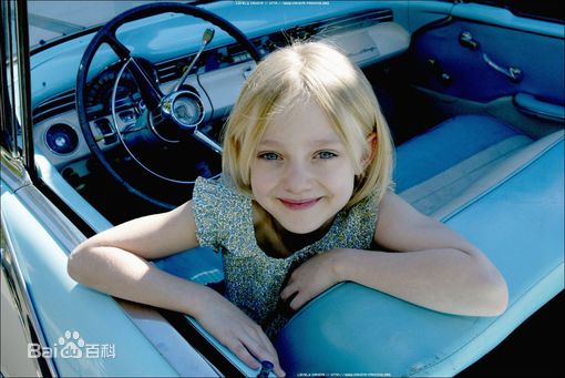 达科塔·范宁(Dakota Fanning)童年照片生活照相册