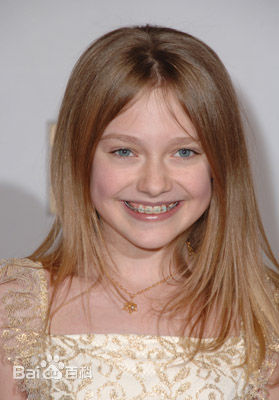 达科塔·范宁(Dakota Fanning)童年照片生活照相册
