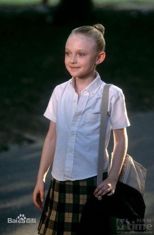 达科塔·范宁(Dakota Fanning)童年照片生活照相册