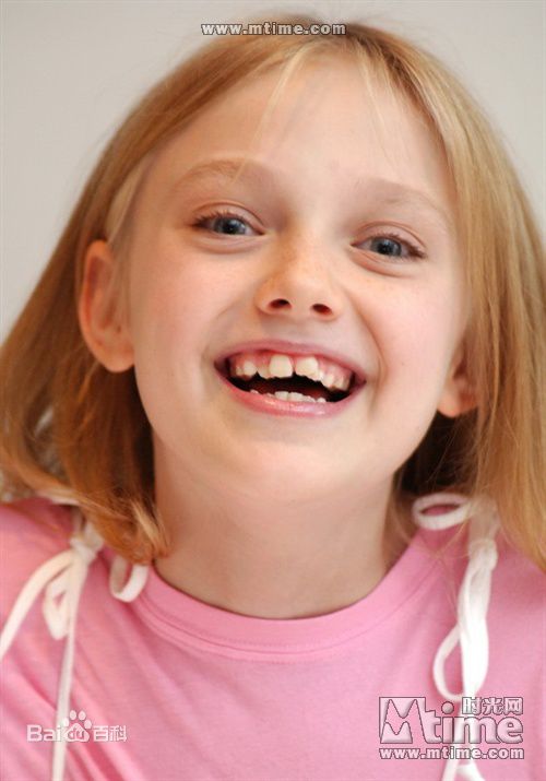 达科塔·范宁(Dakota Fanning)劫持 最优质剧照