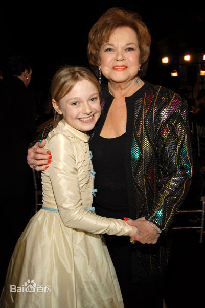 达科塔·范宁(Dakota Fanning)综合图册